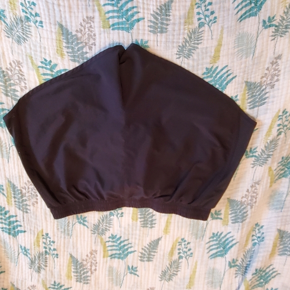 Trade 💞Under Armour loose fit - Picture 2 of 3